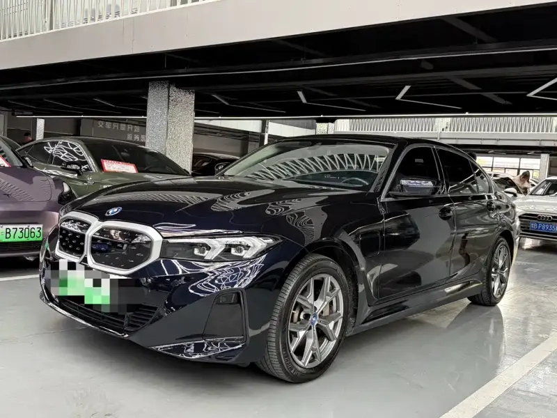 BMW i3, 2023