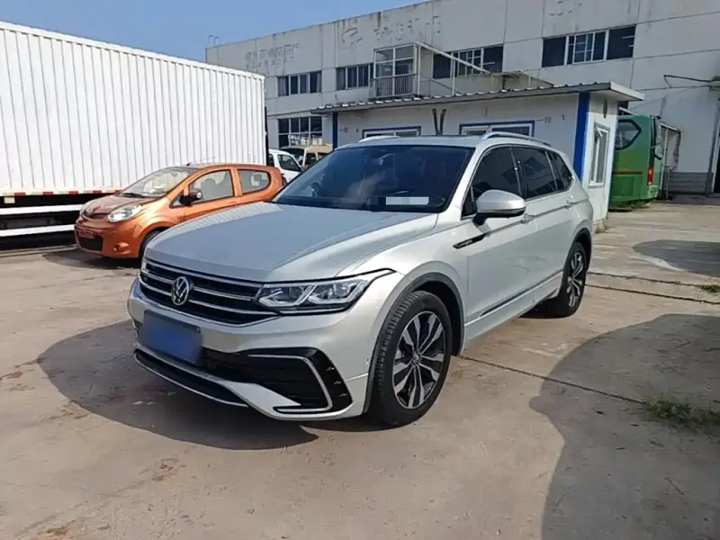 Volkswagen Tiguan L, 2022