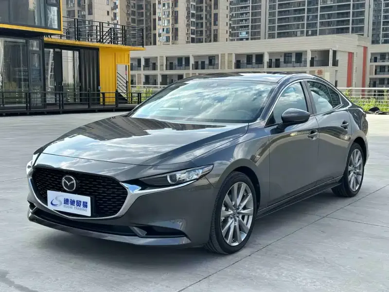Mazda 3 Axela, 2022