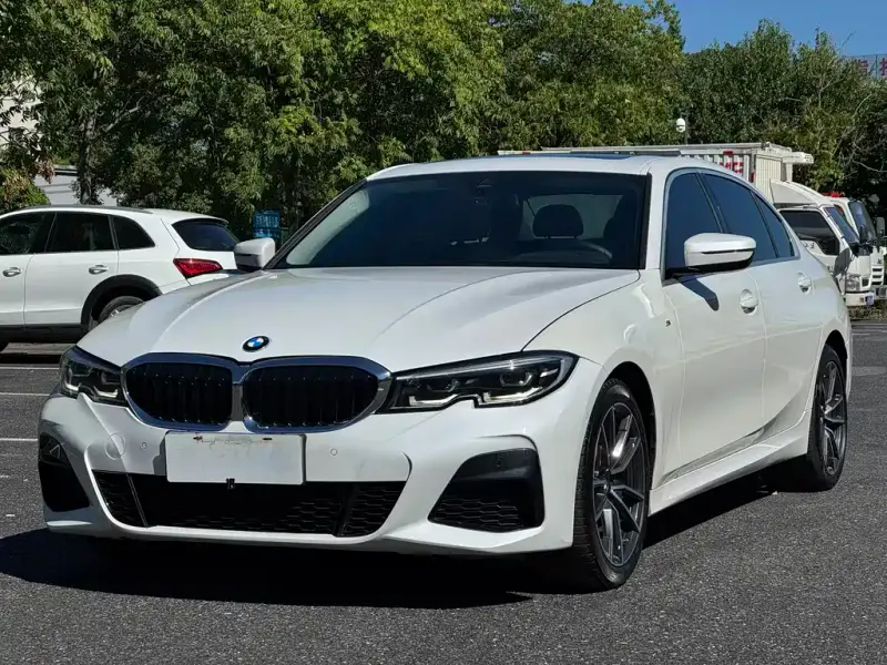 BMW 3 Series, 2019