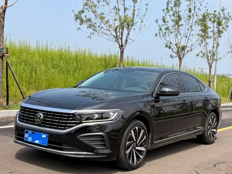 Volkswagen Passat, 2024