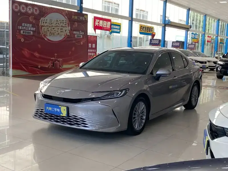 Toyota Camry, 2024