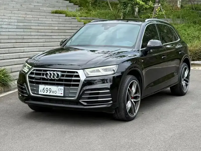 Audi Q5L, 2019