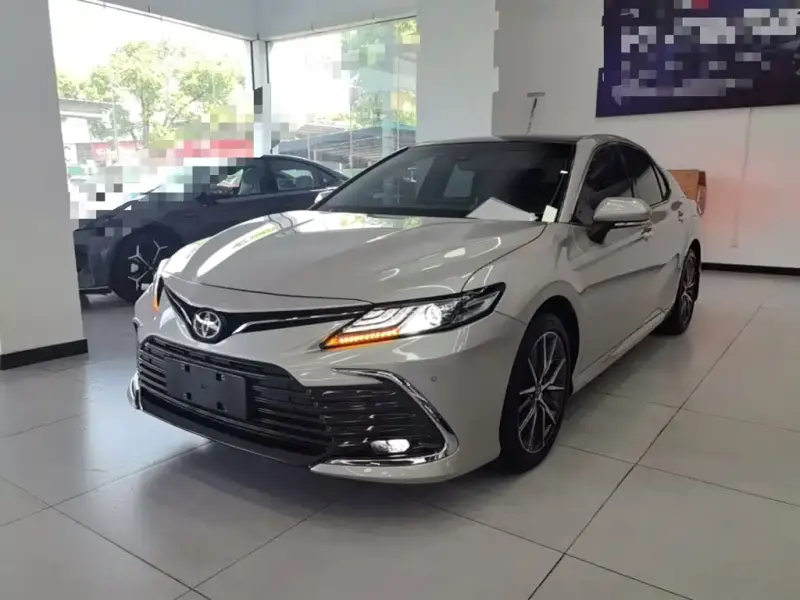 Toyota Camry, 2023