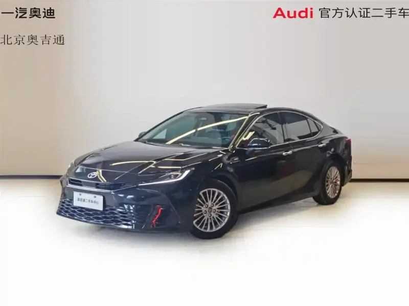 Toyota Camry, 2025