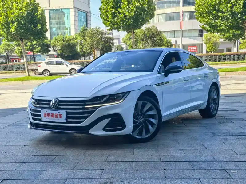 Volkswagen CC, 2023
