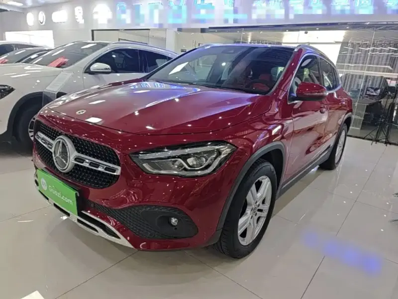Mercedes-Benz GLA, 2022