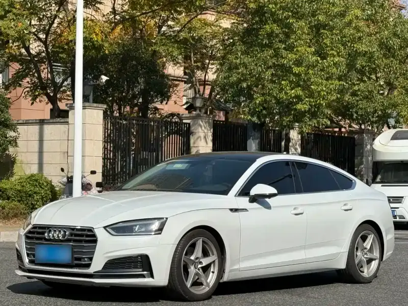 Audi A5 (Import), 2020
