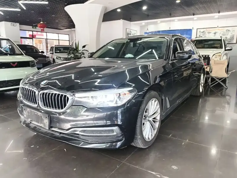 BMW 5 Series, 2019