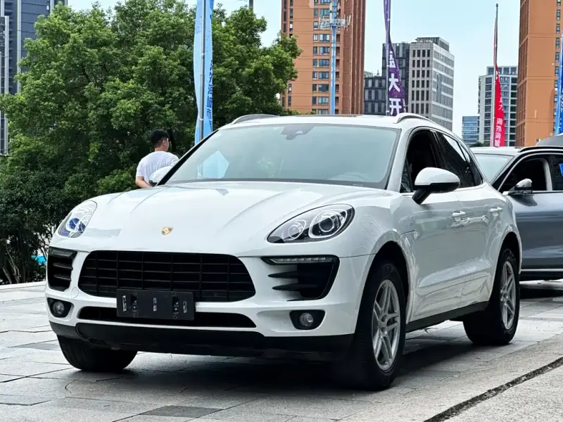 Porsche Macan, 2018