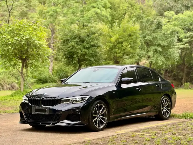 BMW 3 Series, 2021