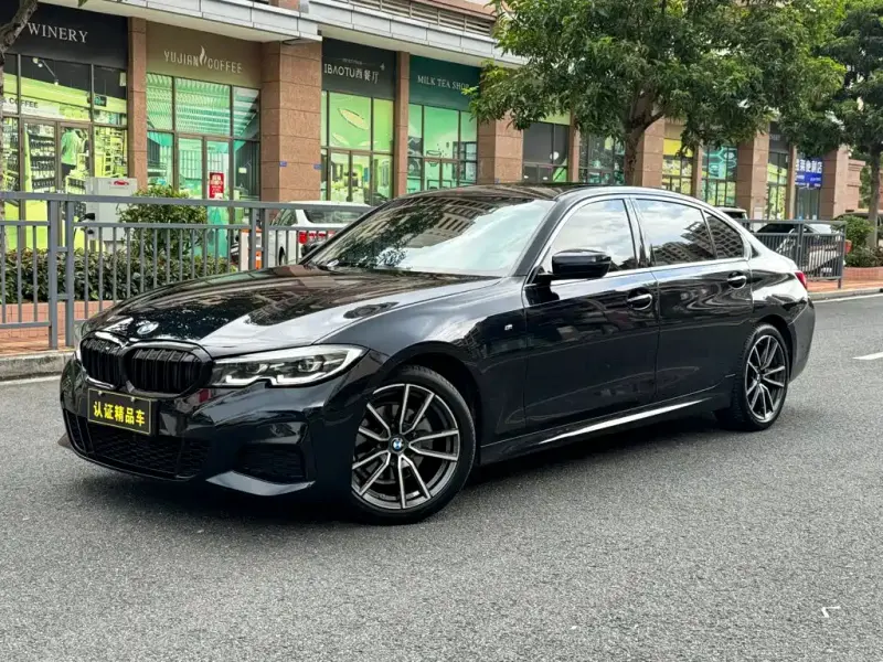 BMW 3 Series, 2021
