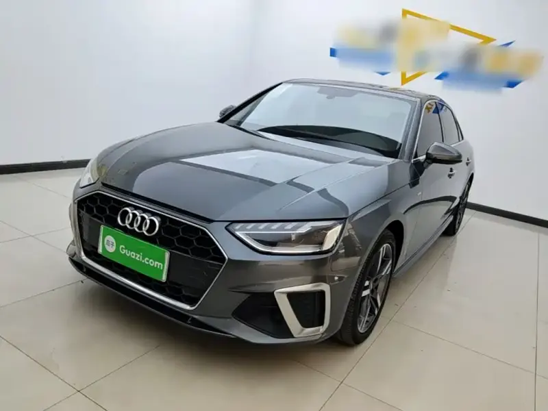 Audi A4L, 2021