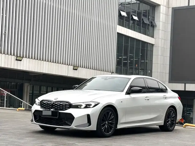 BMW 3 Series, 2024