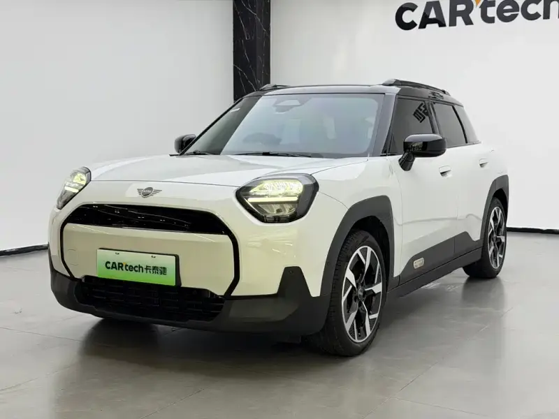 MINI ACEMAN EV, 2026