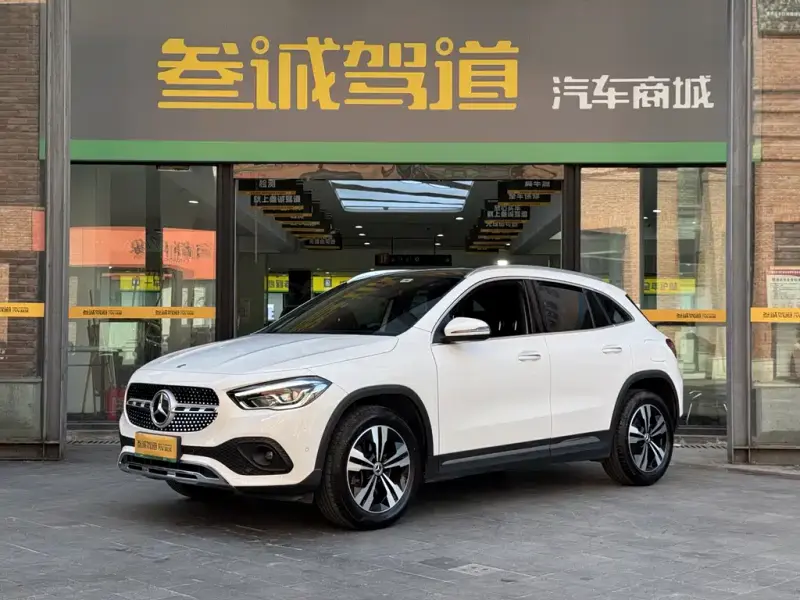 Mercedes-Benz GLA, 2023