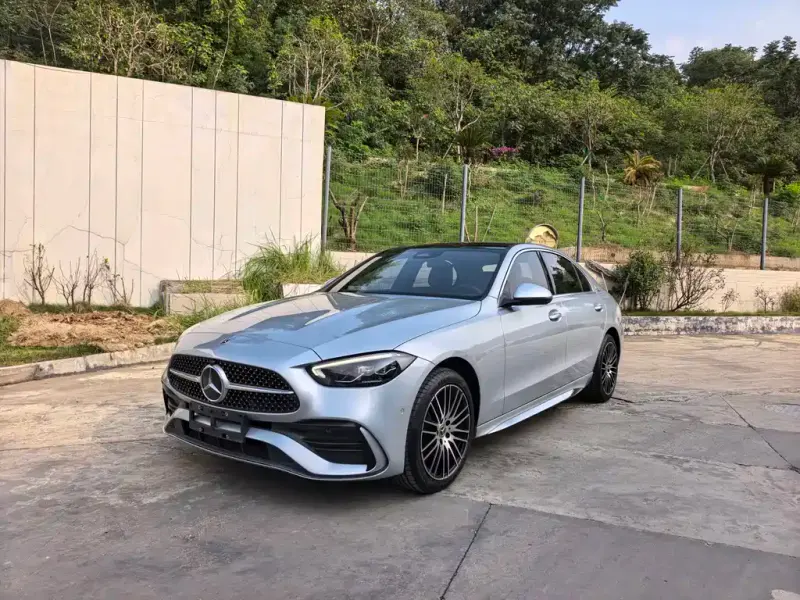 Mercedes-Benz C-Class, 2022