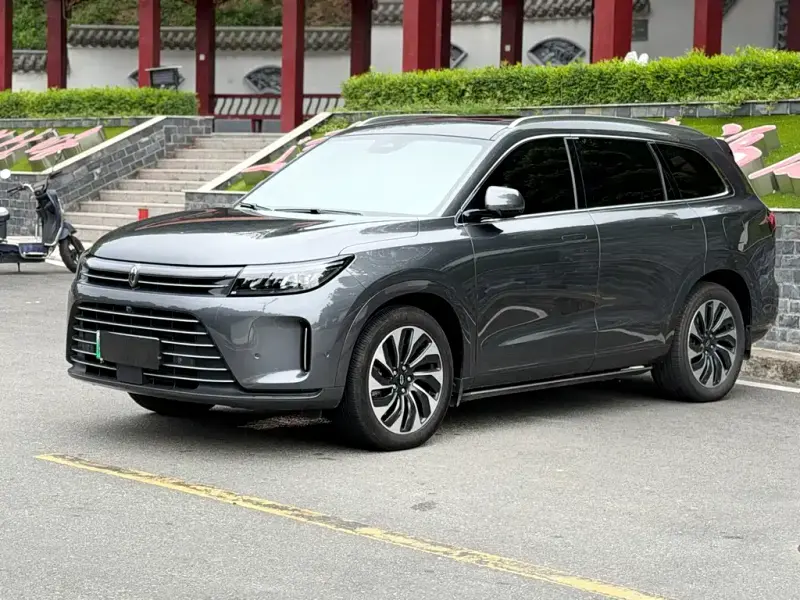 AITO M7, 2023