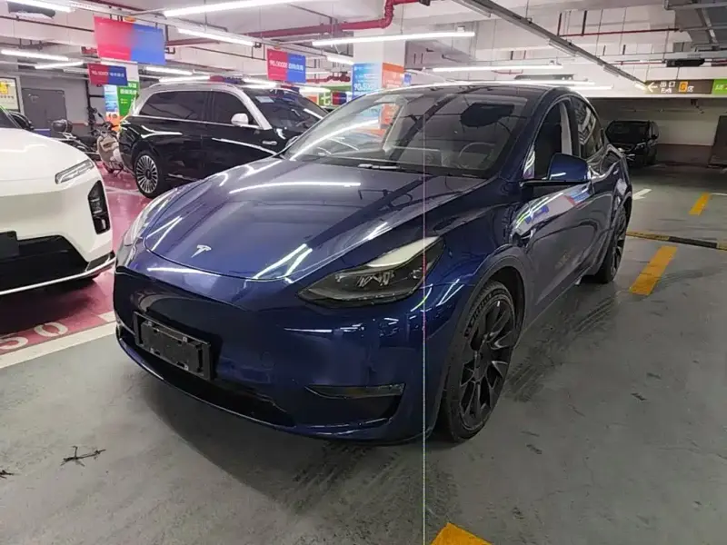 Tesla Model Y, 2021
