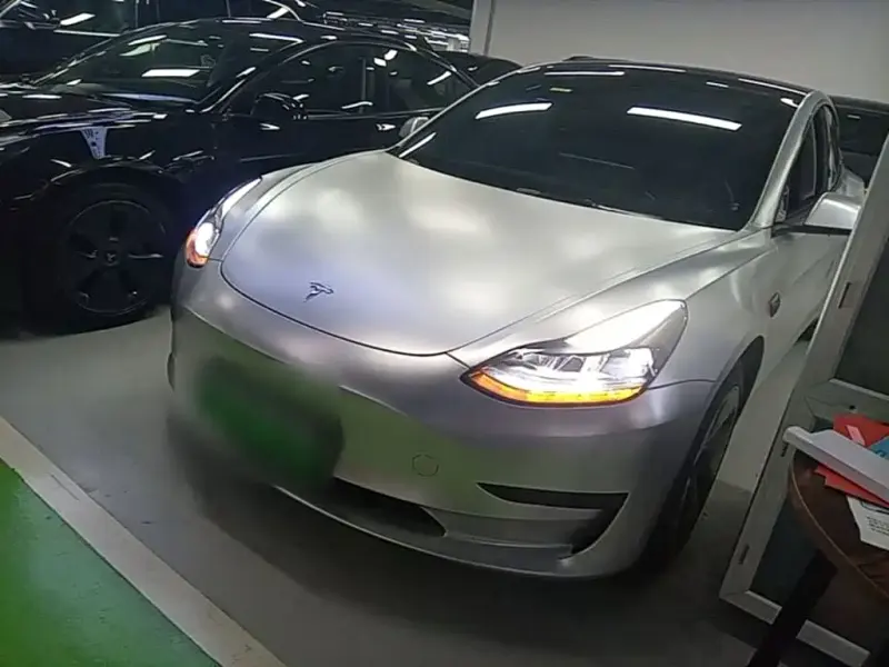 Tesla Model 3, 2023