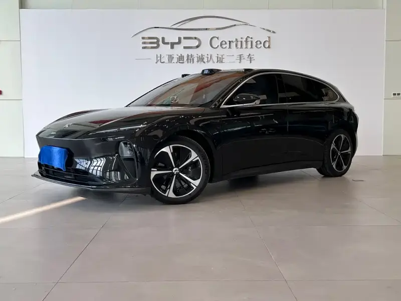 NIO ET5T, 2025