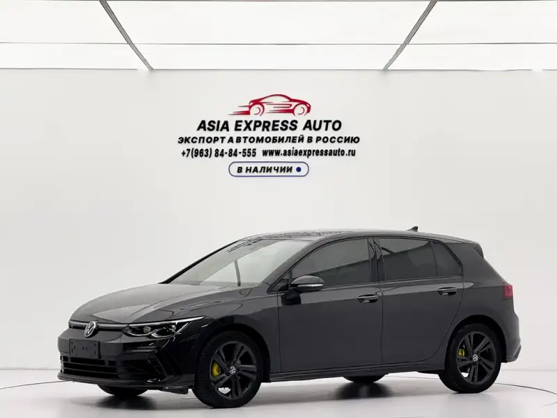 Volkswagen Golf, 2023