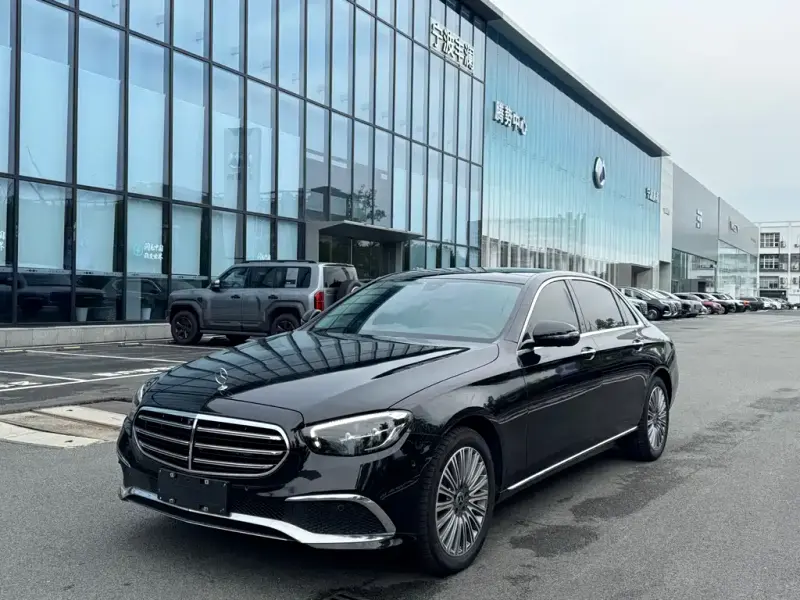 Mercedes-Benz E-Class, 2023