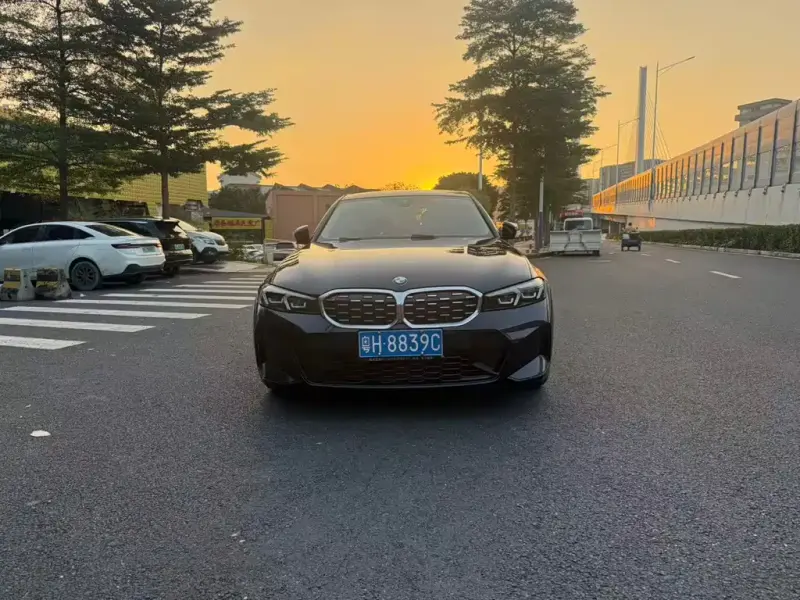 BMW 3 Series, 2024