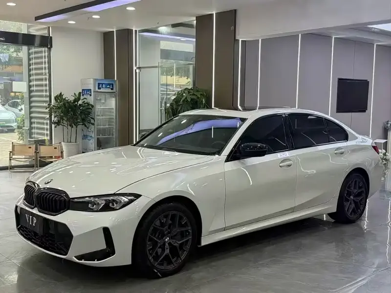 BMW 3 Series, 2025