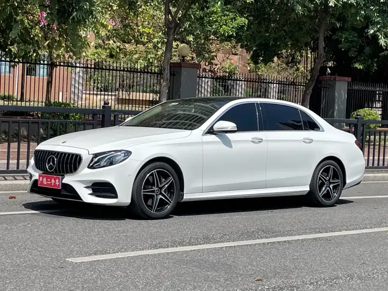 Mercedes-Benz E-Class, 2020