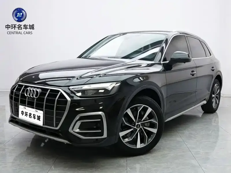 Audi Q5L, 2022