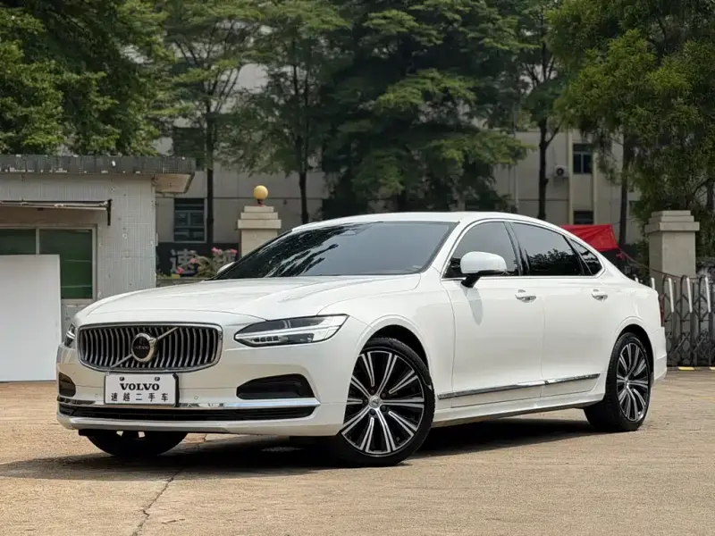 Volvo S90, 2024