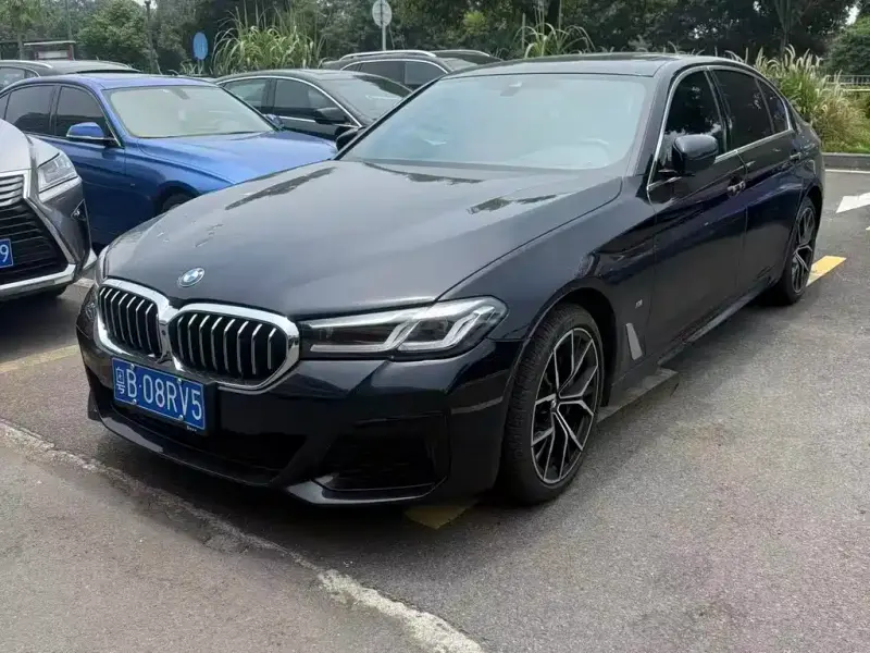 BMW 5 Series, 2022