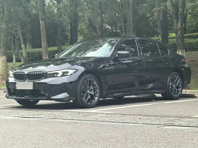 BMW 3 Series, 2025