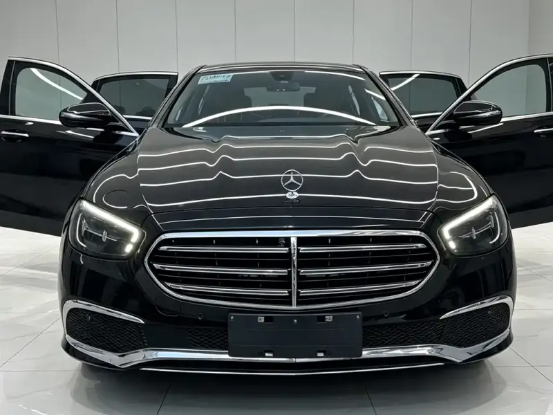 Mercedes-Benz E-Class, 2022