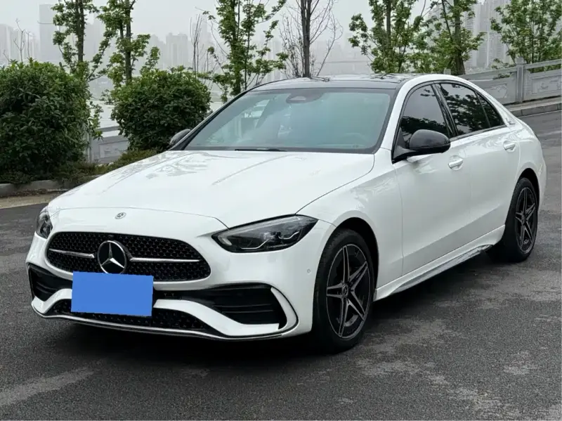Mercedes-Benz C-Class, 2024