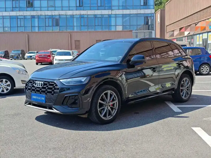 Audi Q5L, 2024