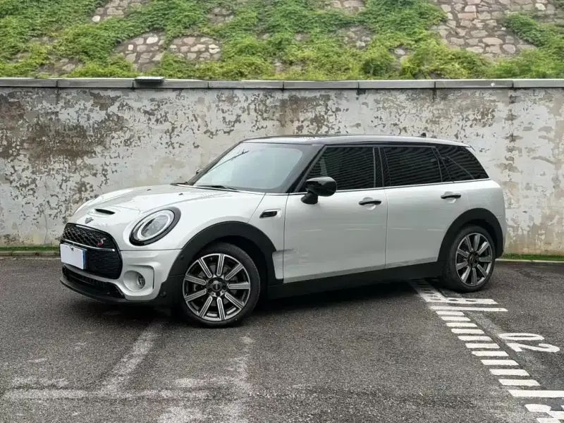 MINI Clubman, 2022