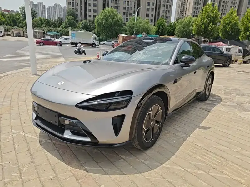 Xiaomi YU7, 2025