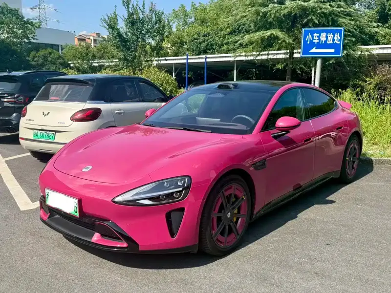 Xiaomi SU7, 2025