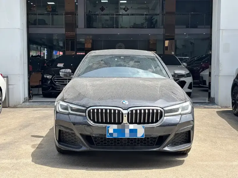 BMW 5 Series, 2023