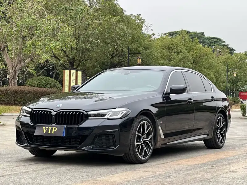 BMW 5 Series, 2022