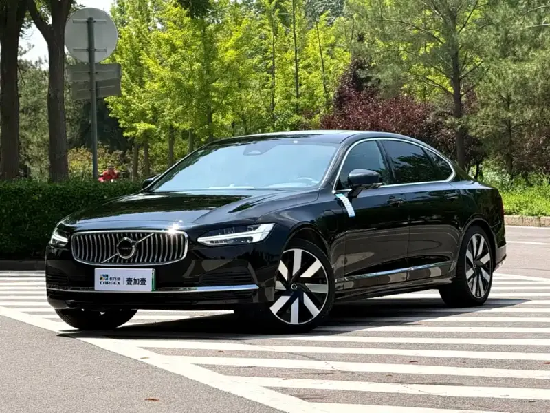 Volvo S90 PHEV, 2024