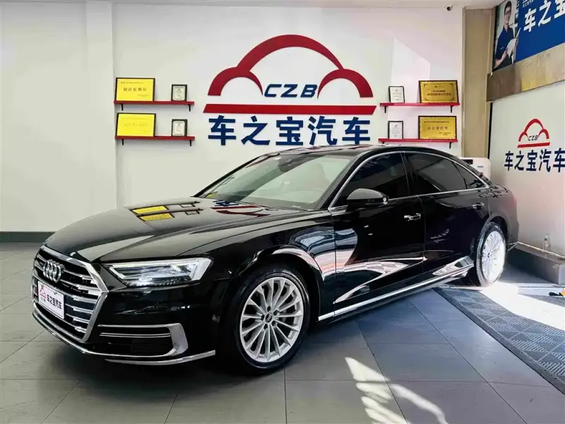 Audi A8, 2021