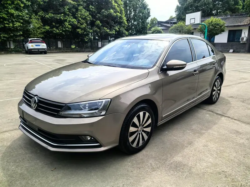 Volkswagen Sagitar, 2017