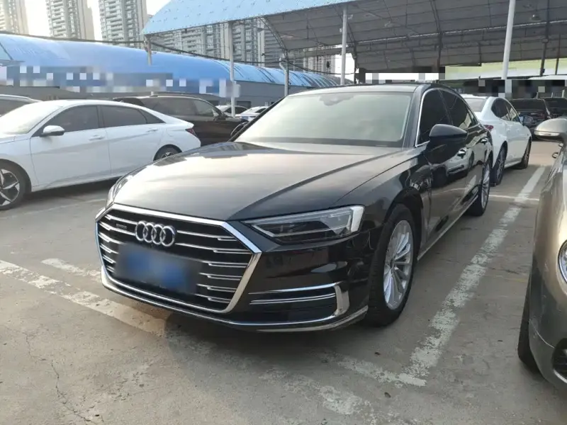Audi A8, 2021