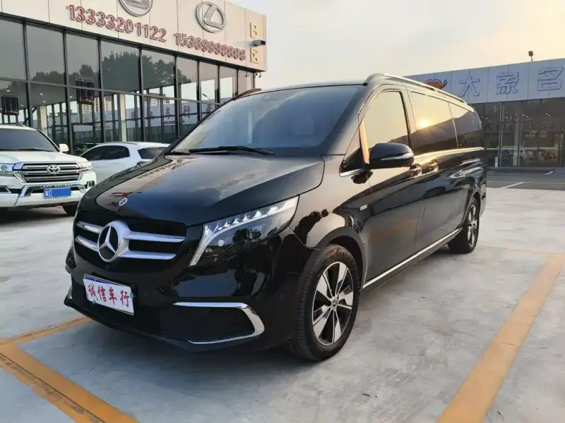 Mercedes-Benz V-Class, 2023
