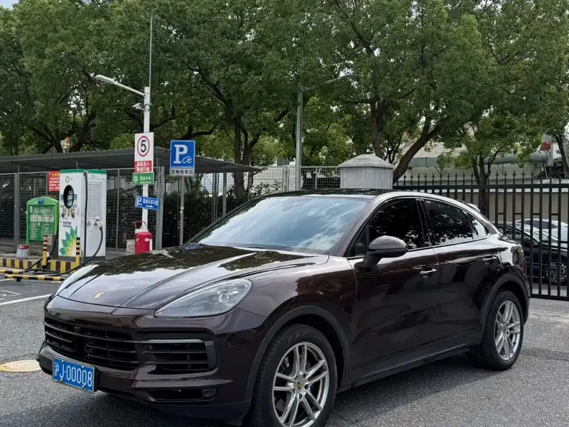 Porsche Cayenne, 2020