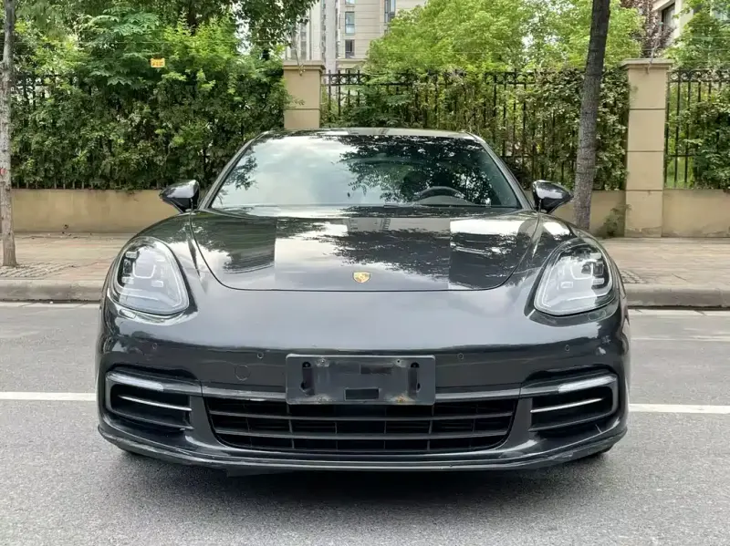Porsche Panamera, 2017