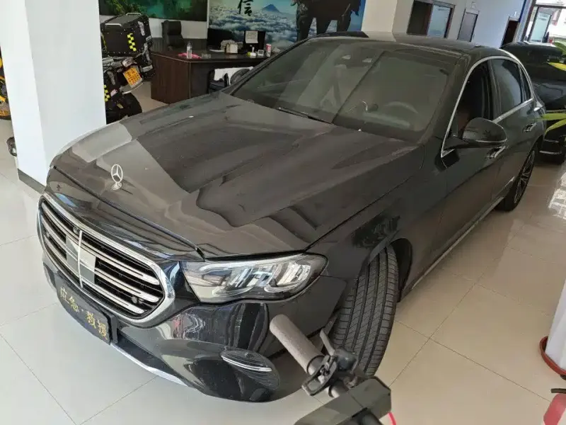 Mercedes-Benz E-Class, 2026
